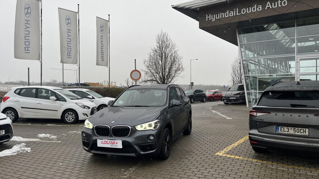 OB199V00698_10.webp_X1 Advantage  2.0  140 kW automat