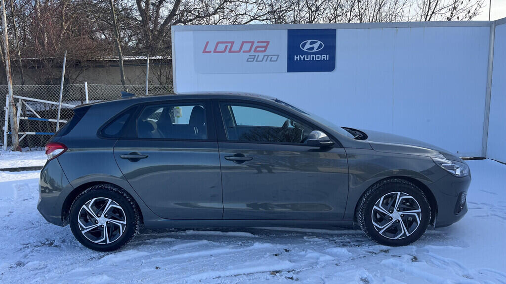 OB199V00702_16.webp_I30 Comfort 1.0  88 kW manuál