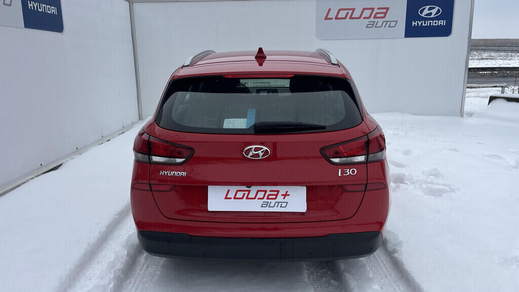 OB199V00703_17.webp_I30 Style Nav 1.4  103 kW manuál