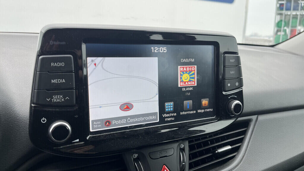 OB199V00703_24.webp_I30 Style Nav 1.4  103 kW manuál