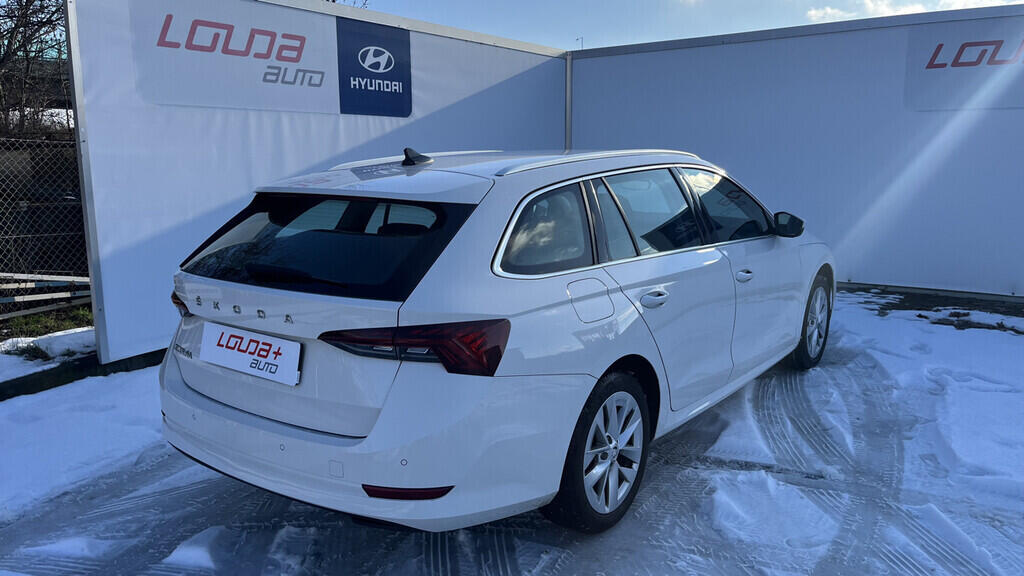 OB199V00704_11.webp_OCTAVIA Style 2.0 TDI 85 kW manuál, DPH