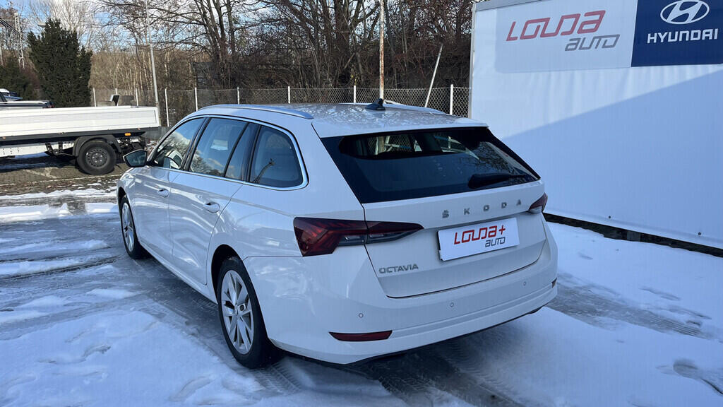 OB199V00704_14.webp_OCTAVIA Style 2.0 TDI 85 kW manuál, DPH