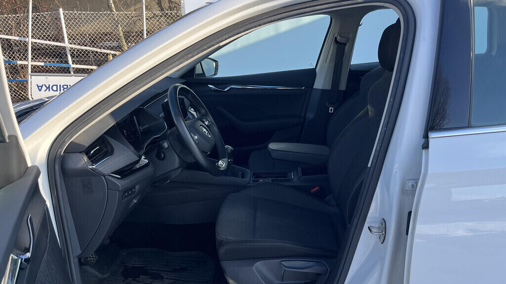 OB199V00704_18.webp_OCTAVIA Style 2.0 TDI 85 kW manuál, DPH