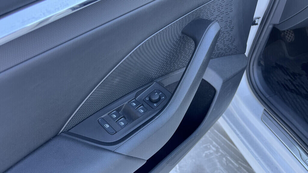 OB199V00704_19.webp_OCTAVIA Style 2.0 TDI 85 kW manuál, DPH