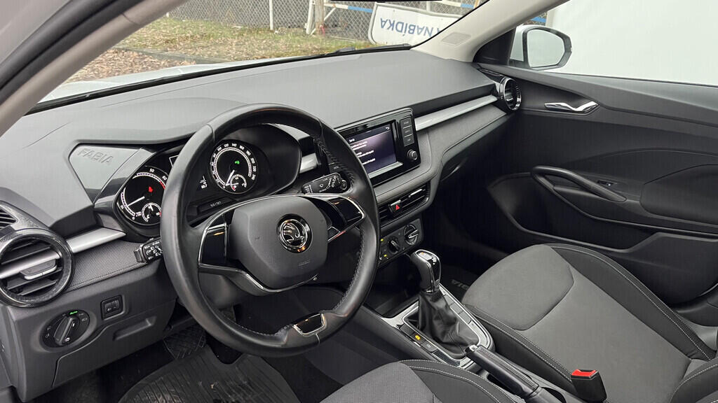 OB199V00705_19.webp_FABIA Ambition 1.0 TSI 81 kW automat, DPH