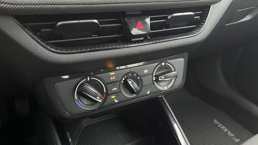 OB199V00705_27.webp_FABIA Ambition 1.0 TSI 81 kW automat, DPH