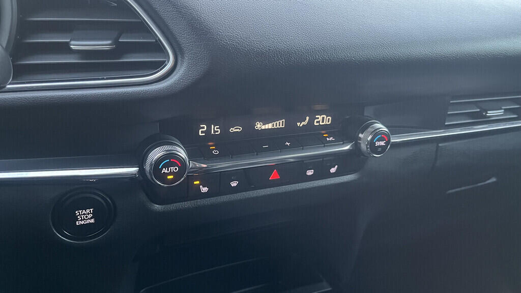 OB199V00707_27.webp_CX-30  2.0 Skyactive 110 kW manuál