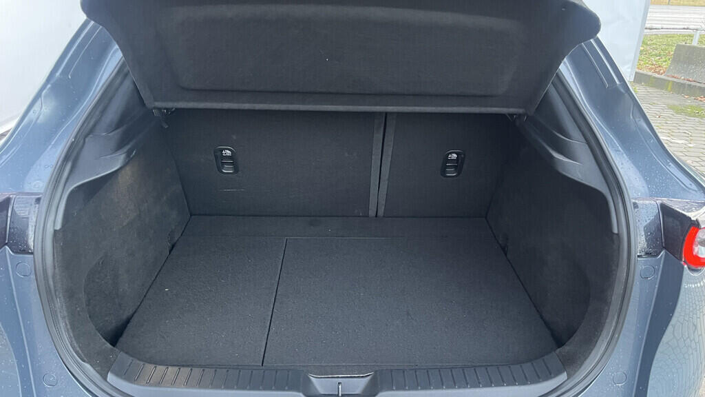 OB199V00707_30.webp_CX-30  2.0 Skyactive 110 kW manuál