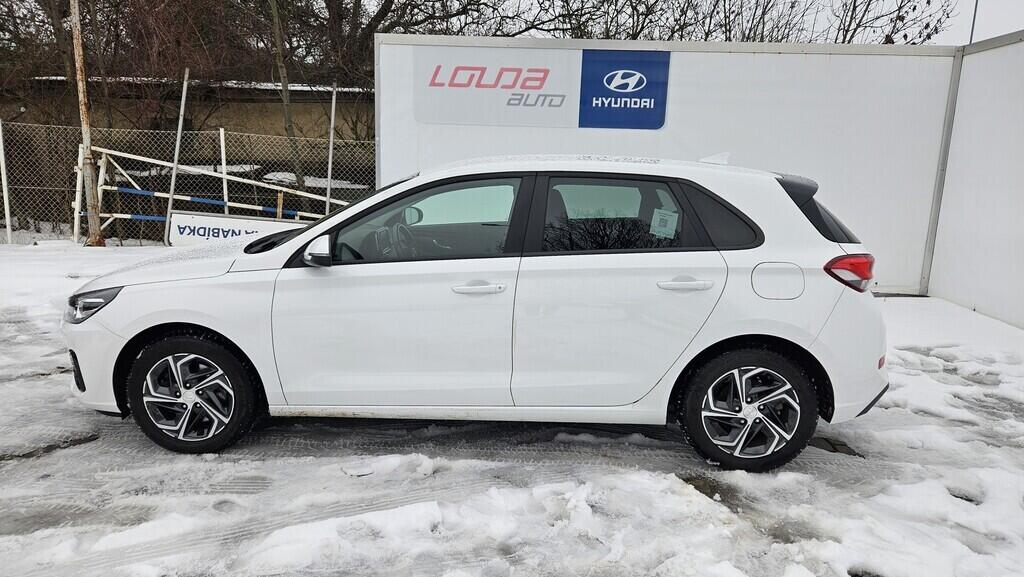 OB199V00709_12.webp_I30 Family Comfort 1.5 TSI 81 kW manuál