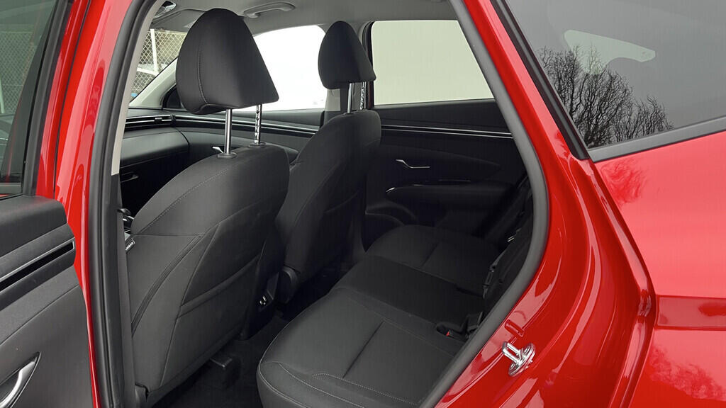 OB199V00711_29.webp_TUCSON Smart 1.6 TSI 110 kW automat