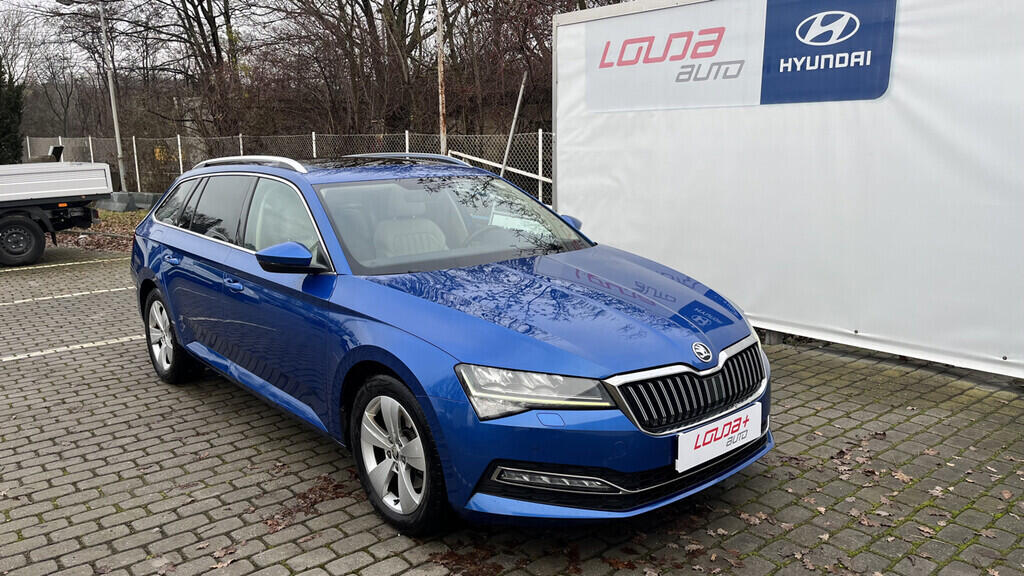 OB199V00712_14.webp_SUPERB Style Plus 2.0 TDI 110 kW manuál, DPH