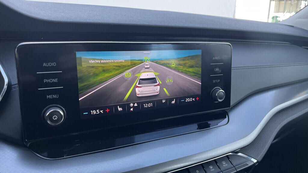 OB199V00713_25.webp_OCTAVIA Ambition 2.0 TDI 85 kW manuál, DPH