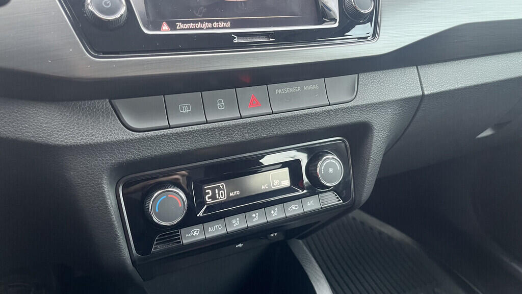 OB199V00716_28.webp_FABIA Style 1.0 TSI 81 kW manuál, DPH