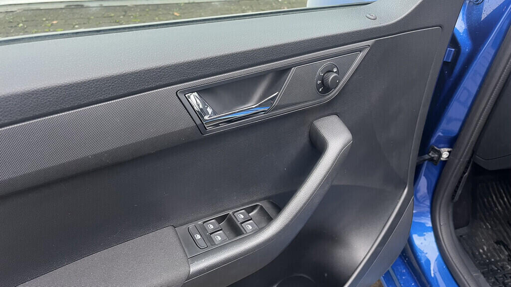 OB199V00717_21.webp_FABIA Style 1.0 TSI 81 kW manuál, DPH