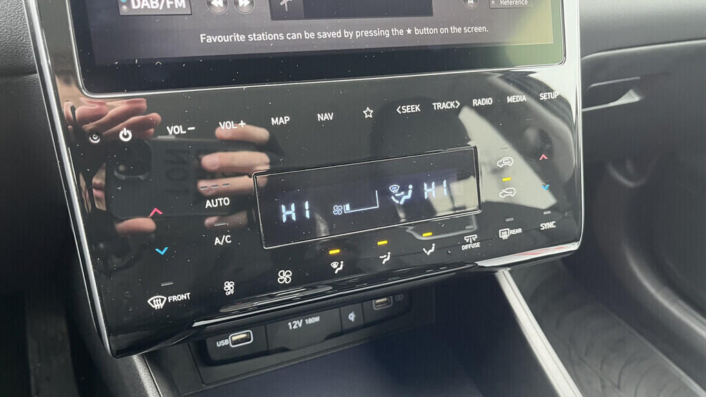 OB199V00718_28.webp_TUCSON Style premium 1.6  132 kW automat