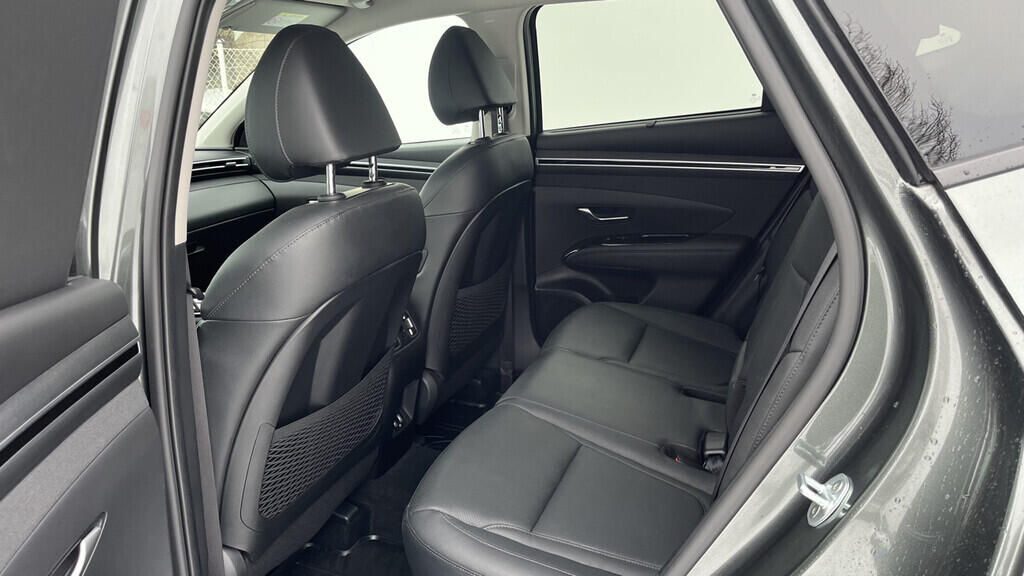 OB199V00718_33.webp_TUCSON Style premium 1.6  132 kW automat