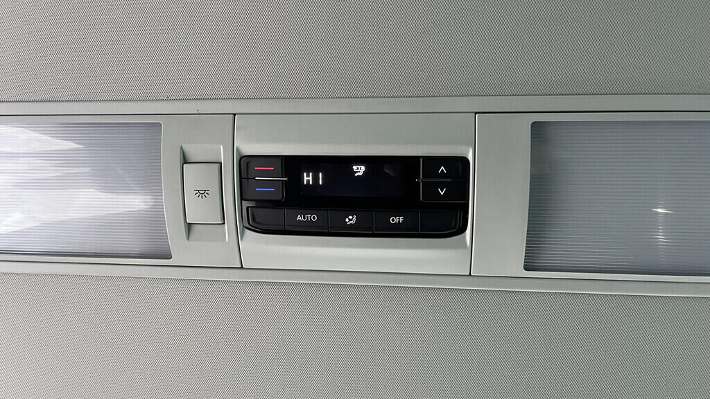 OB199V00719_31.webp_CARAVELLE  2.0 TDI 110 kW automat, DPH