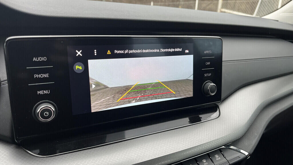 OB199V00721_28.webp_OCTAVIA Ambition 1.5 TSI 110 kW manuál, DPH