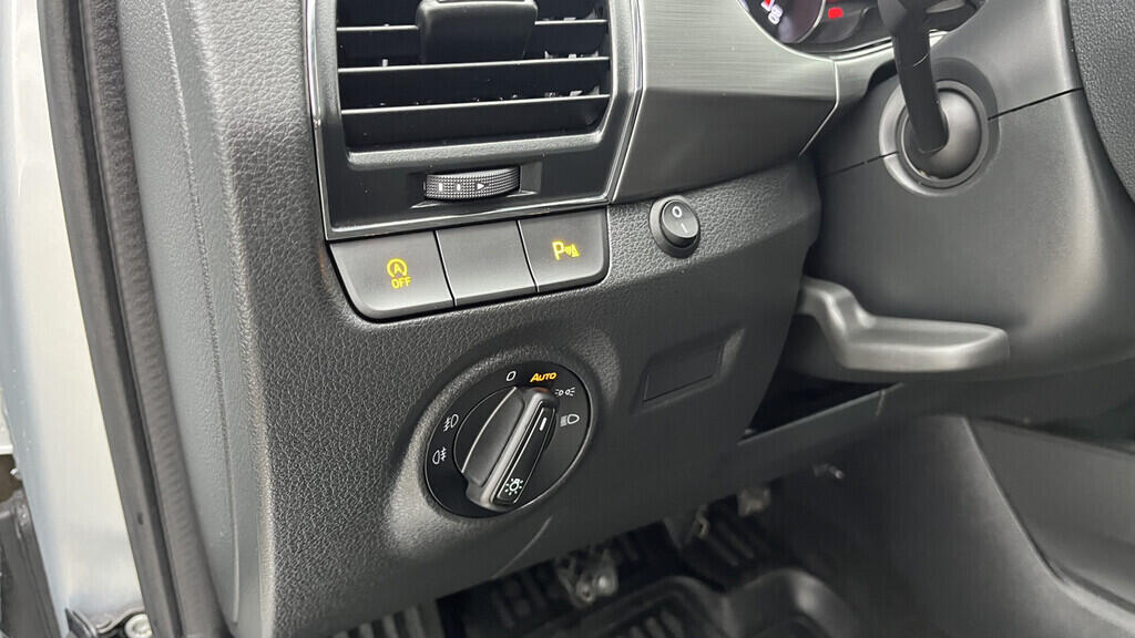 OB199V00724_22.webp_FABIA Style Plus 1.0 TSI 81 kW manuál, DPH