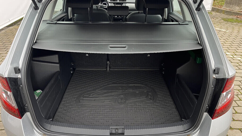 OB199V00724_30.webp_FABIA Style Plus 1.0 TSI 81 kW manuál, DPH