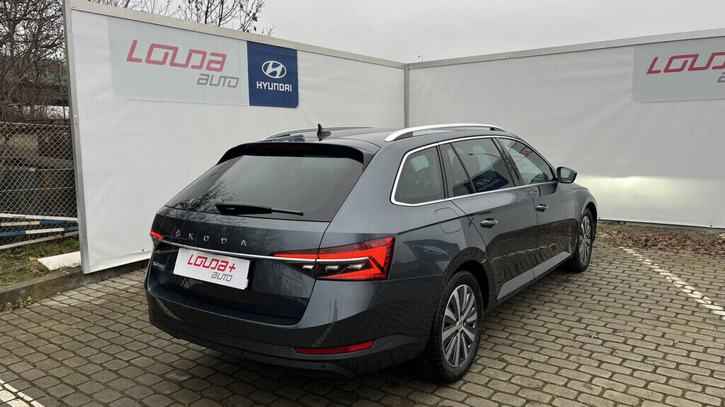 OB199V00727_11.webp_SUPERB Style 2.0 TDI 110 kW automat, DPH
