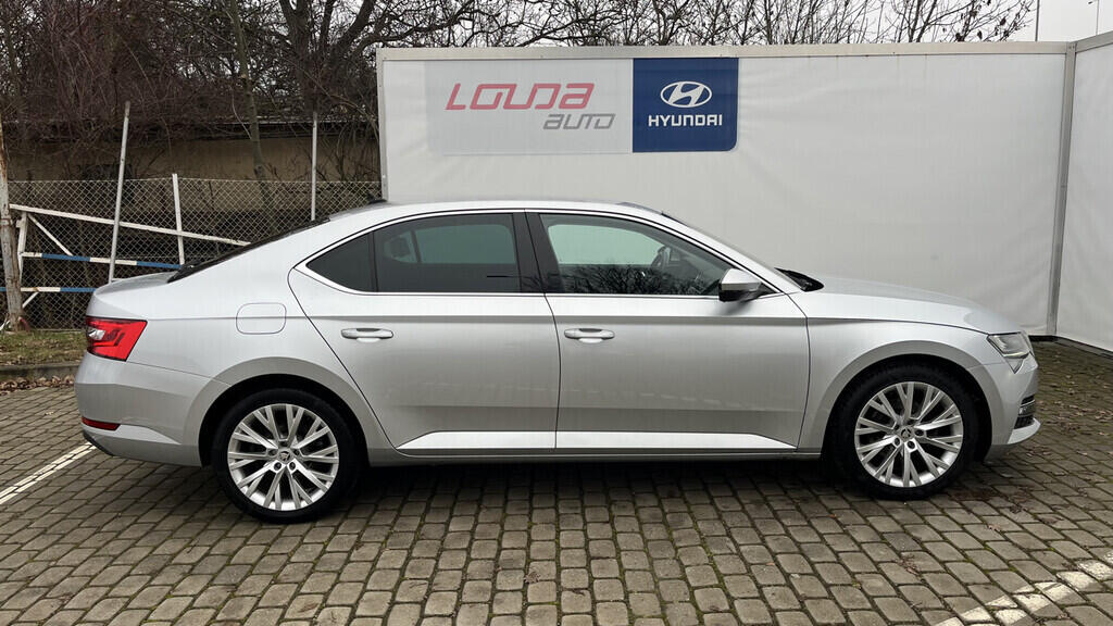 OB199V00728_16.webp_SUPERB Style 1.5 TSI 110 kW automat