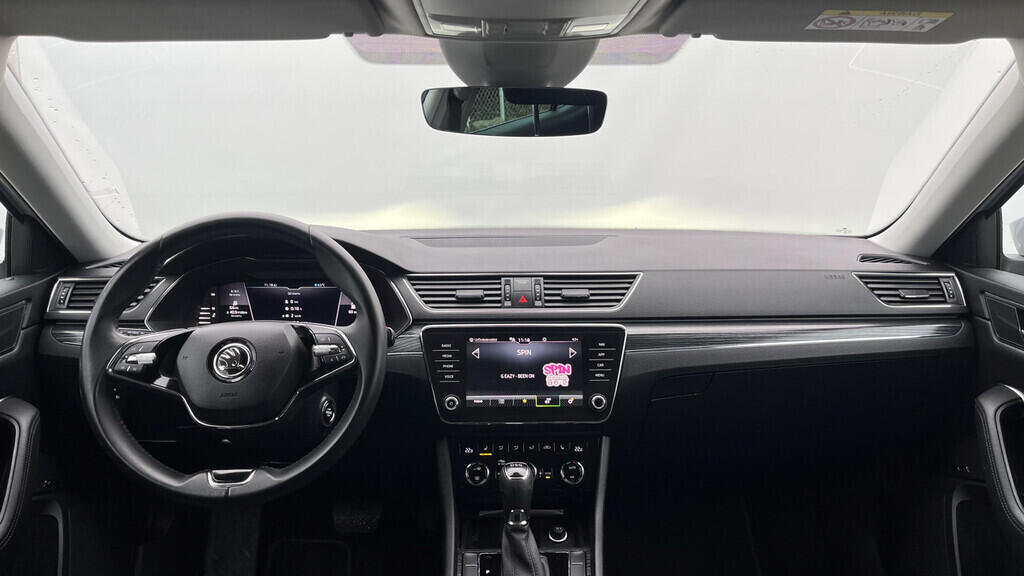 OB199V00728_18.webp_SUPERB Style 1.5 TSI 110 kW automat