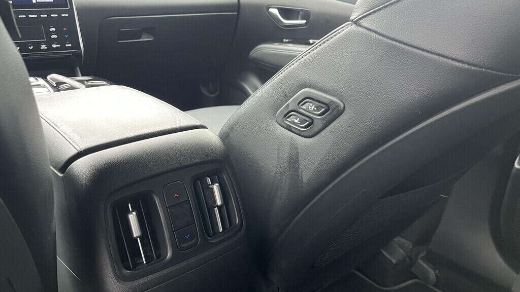 OB199V00731_35.webp_TUCSON Premium 1.6  132 kW automat, DPH