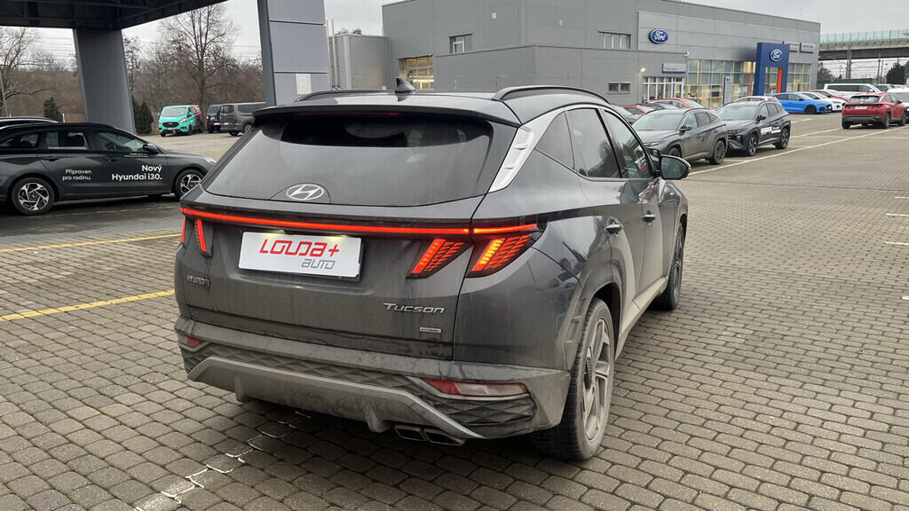 OB199V00732_11.webp_TUCSON Premium 1.6  132 kW automat, DPH