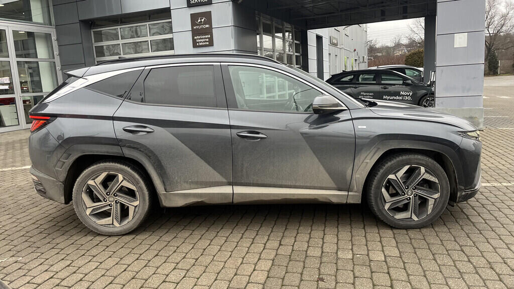 OB199V00732_12.webp_TUCSON Premium 1.6  132 kW automat, DPH