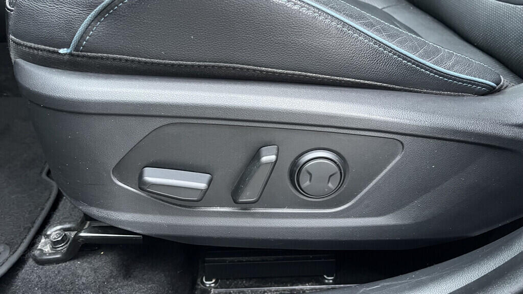 OB199V00732_21.webp_TUCSON Premium 1.6  132 kW automat, DPH