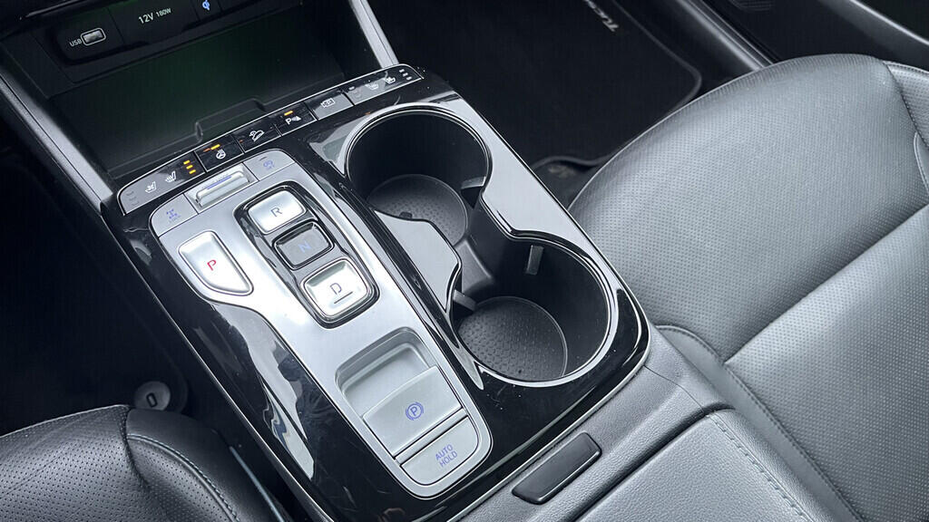 OB199V00732_30.webp_TUCSON Premium 1.6  132 kW automat, DPH