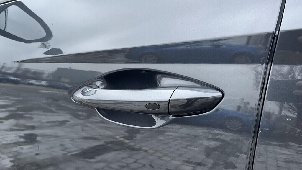 OB199V00732_39.webp_TUCSON Premium 1.6  132 kW automat, DPH