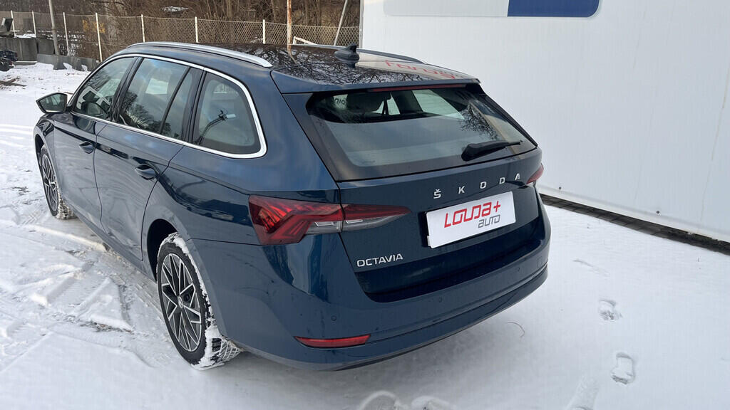 OB199V00733_15.webp_OCTAVIA Style Plus 2.0 TDI 85 kW manuál, DPH
