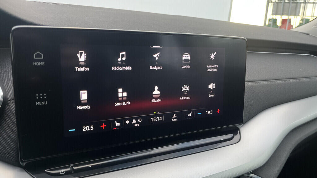 OB199V00733_23.webp_OCTAVIA Style Plus 2.0 TDI 85 kW manuál, DPH