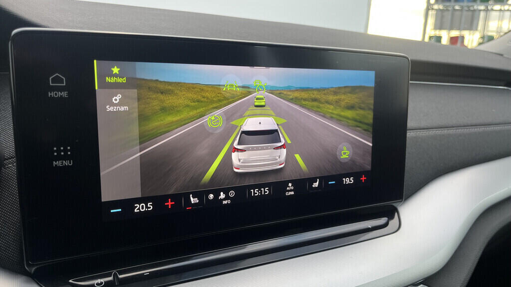 OB199V00733_24.webp_OCTAVIA Style Plus 2.0 TDI 85 kW manuál, DPH