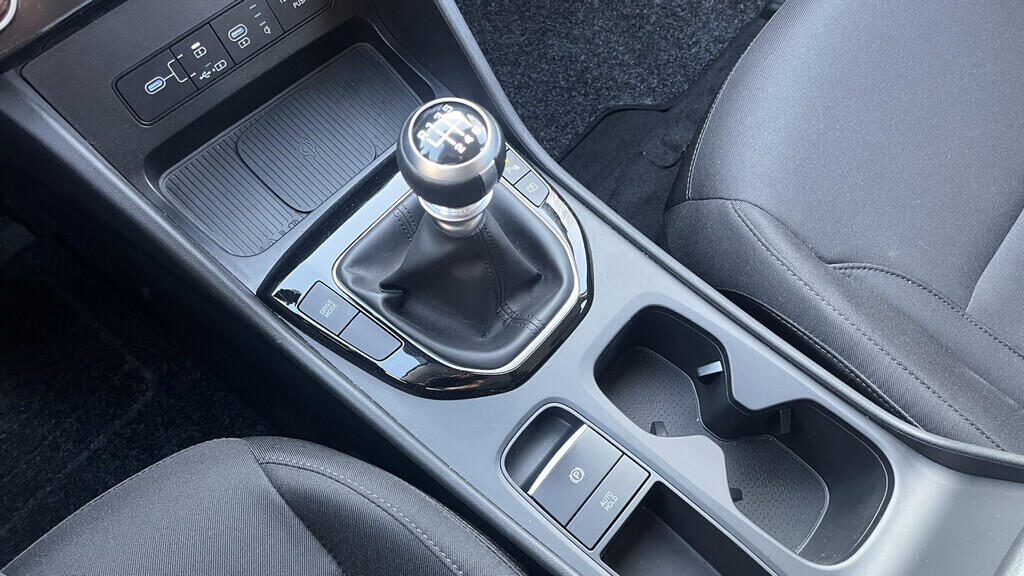 OB199V00734_28.webp_TUCSON  1.6  117 kW manuál, DPH