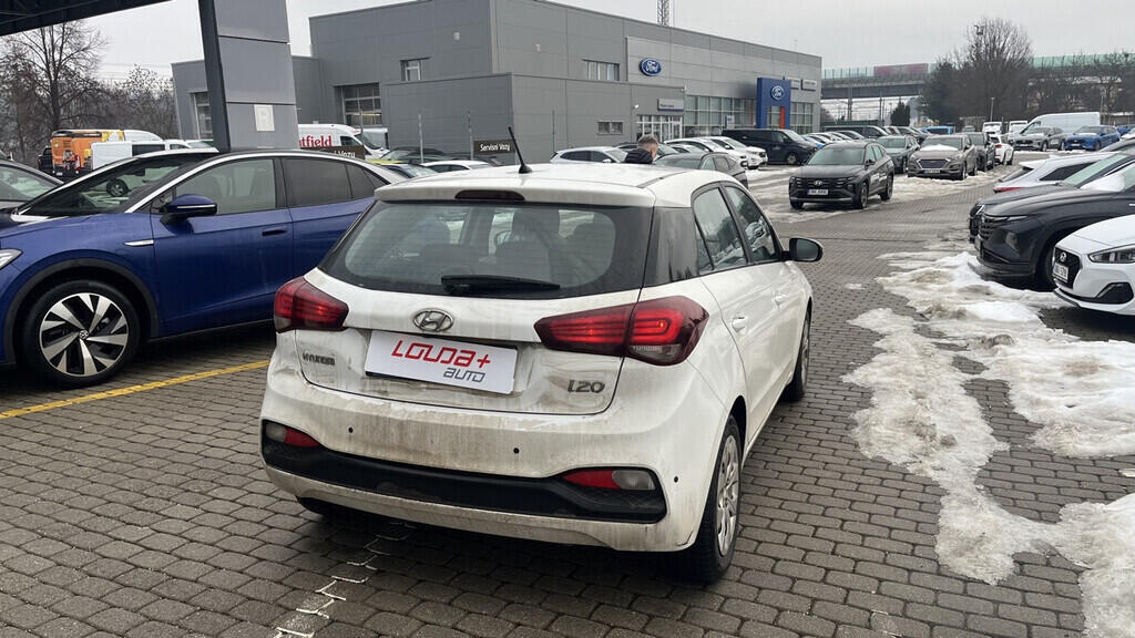 OB199V00742_11.webp_I20 Family + Club 1.2 . 55 kW manuál