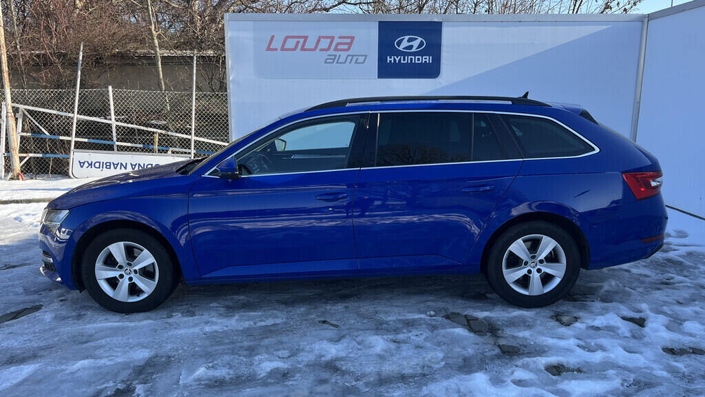 OB199V00743_12.webp_SUPERB Ambition 2.0 TDI 110 kW automat