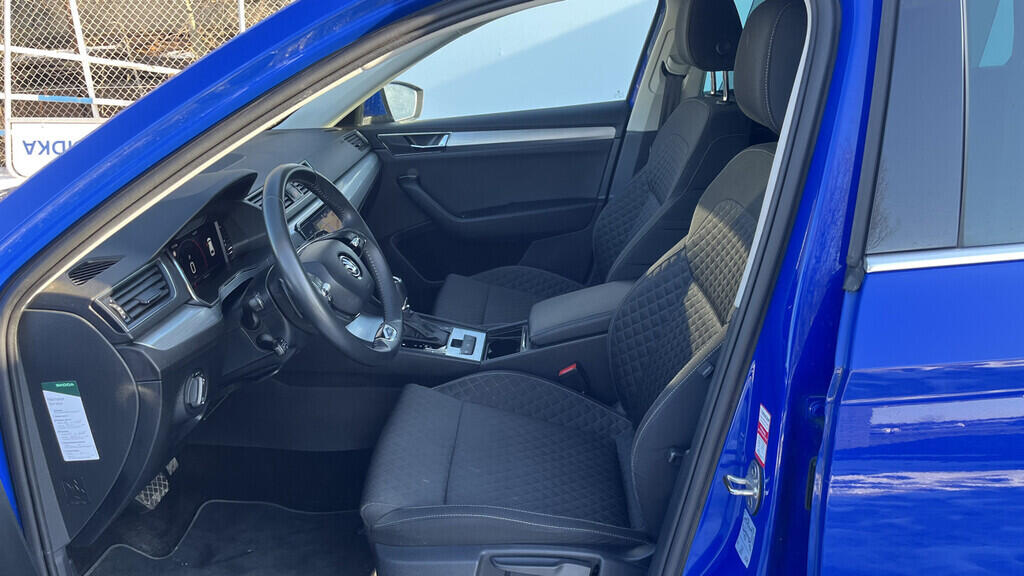 OB199V00743_19.webp_SUPERB Ambition 2.0 TDI 110 kW automat