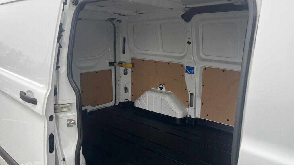 OB199V00744_28.webp_TRANSIT CUSTOM  2.2  74 kW manuál, DPH