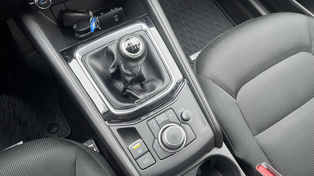 OB199V00745_28.webp_CX-5  2.0  121 kW manuál, DPH