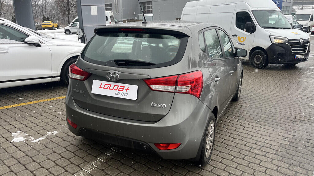 OB199V00747_11.webp_IX20  1.6  92 kW manuál