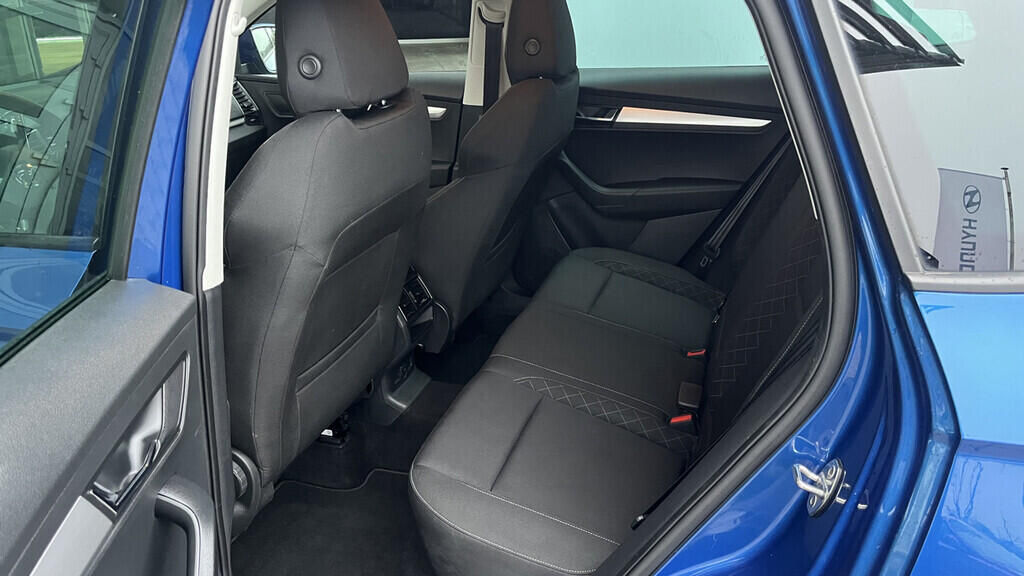 OB199V00755_30.webp_KAROQ Ambition 1.5 TSI 110 kW automat