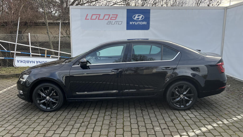 OB199V00757_12.webp_OCTAVIA Style Extra 1.5 TSI 110 kW manuál, DPH