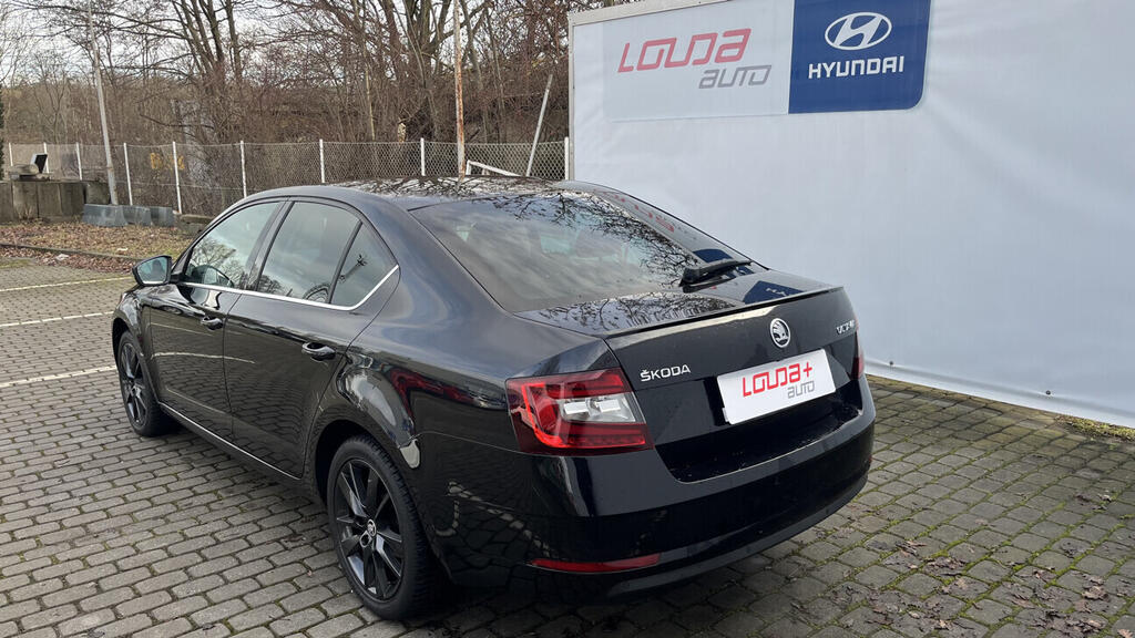 OB199V00757_15.webp_OCTAVIA Style Extra 1.5 TSI 110 kW manuál, DPH