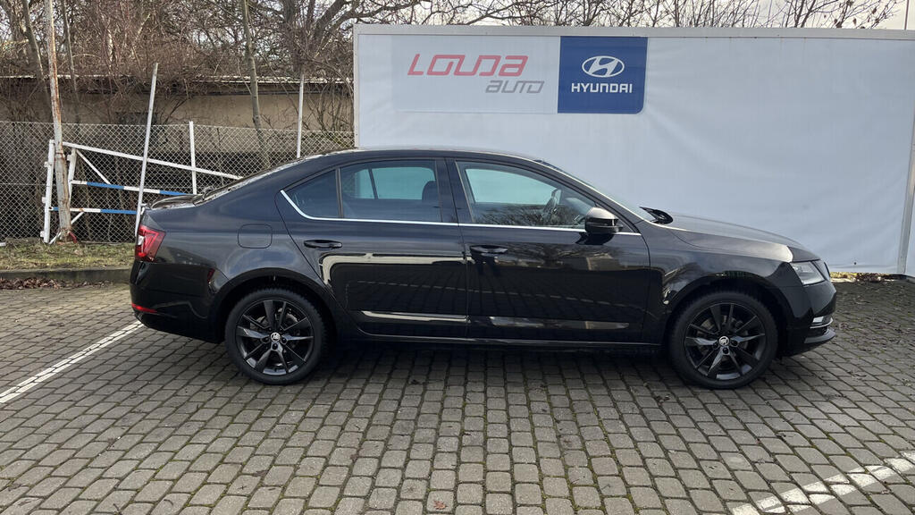 OB199V00757_16.webp_OCTAVIA Style Extra 1.5 TSI 110 kW manuál, DPH