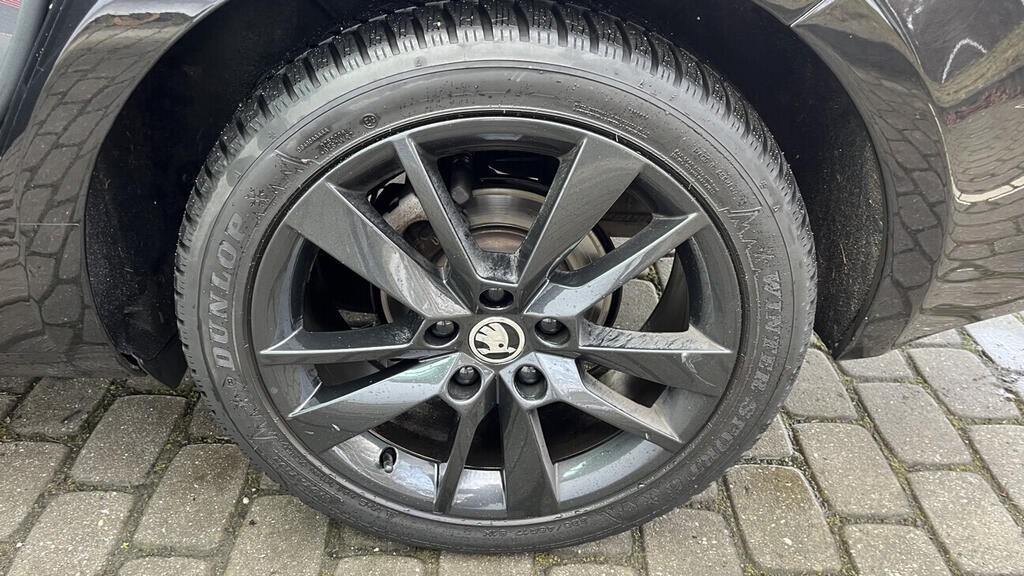 OB199V00757_31.webp_OCTAVIA Style Extra 1.5 TSI 110 kW manuál, DPH