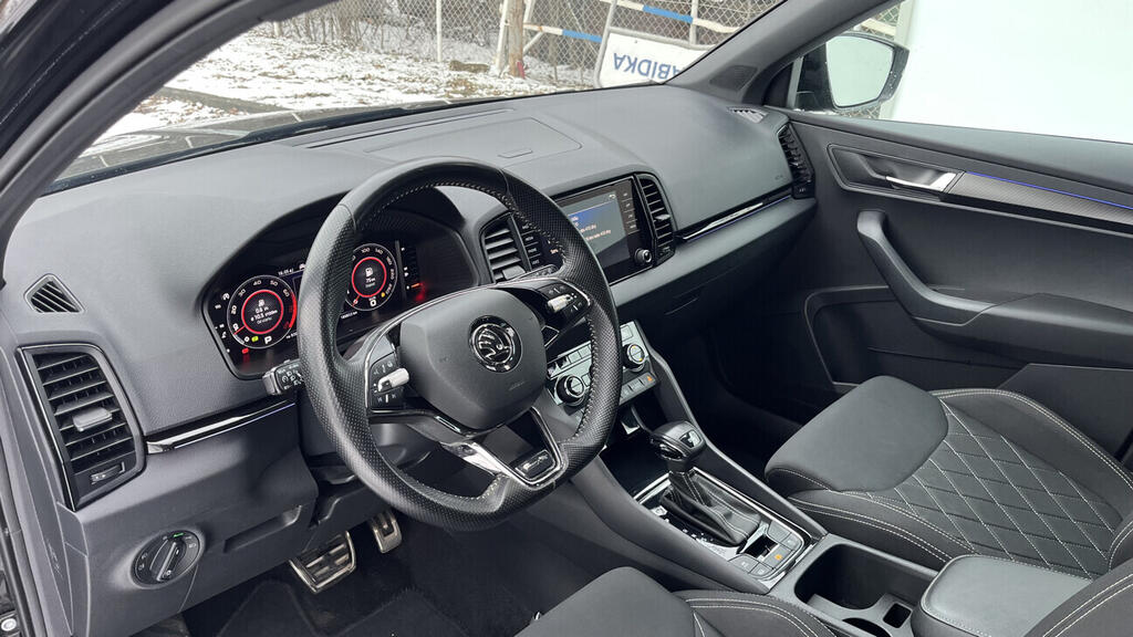 OB199V00761_19.webp_KAROQ SportLine 1.5 TSI 110 kW automat
