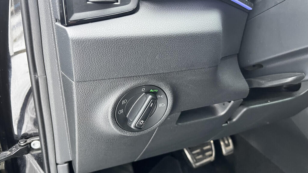 OB199V00761_22.webp_KAROQ SportLine 1.5 TSI 110 kW automat